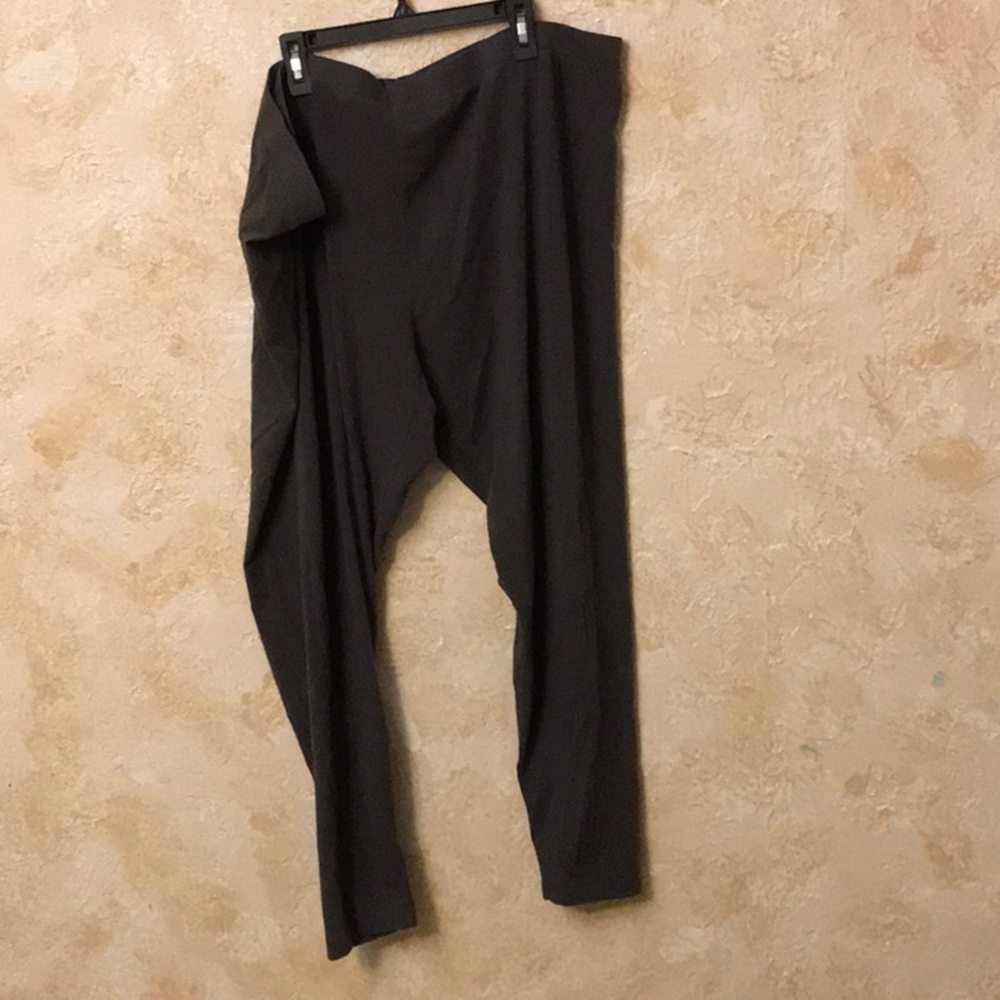 Plus size gray leggings